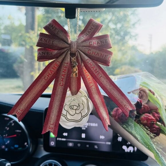 Accessories - C10261-Red Red Camellia car diffuser